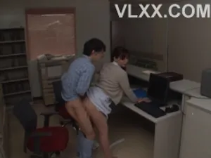 Cậu học trò "trai tân" và chuyện tình với cô giáo trẻ