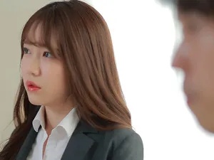 đang đụ con em kế thì em ghệ bất ngờ đến chơi