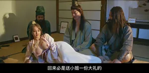 Chị Đông Bắc thật là táo bạo và dâm đãng, rên rỉ trên giường với thân hình tuyệt vời